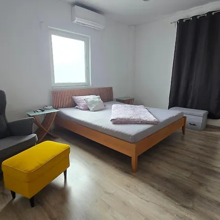 Apartment In 1 *